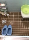 東大阪市荒本北で水はけが悪く浴室のタイルの張り替え工事の事例紹介