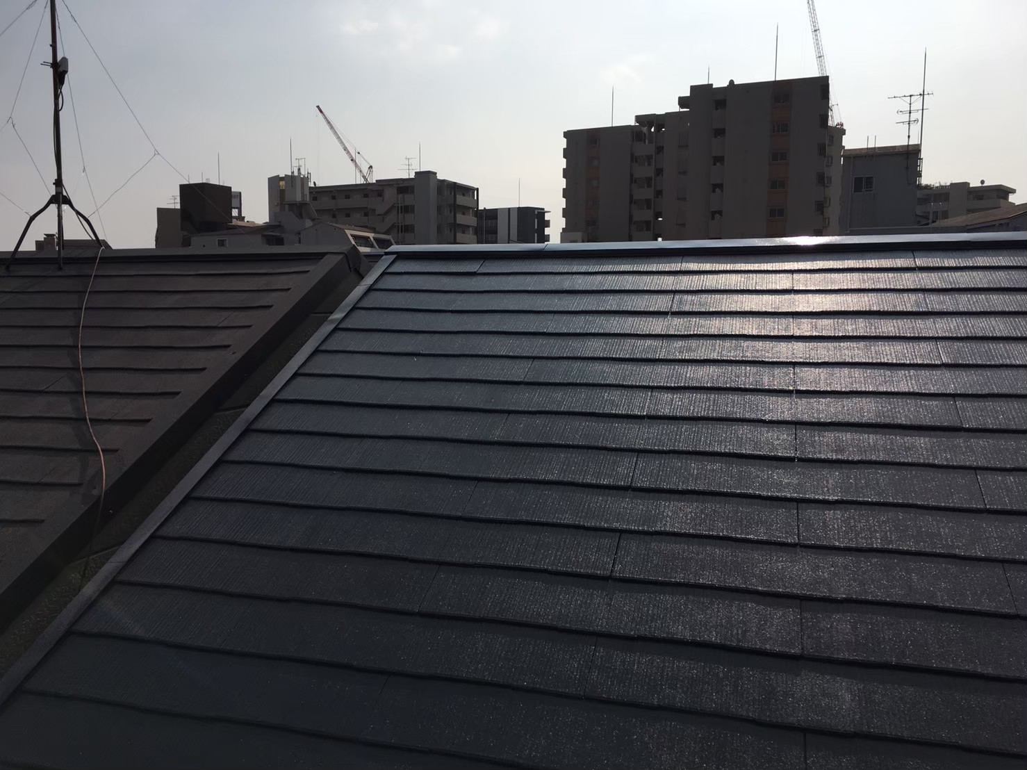 大阪市平野区喜連東で棟板金交換、屋根塗装工事を行いました　事例紹介