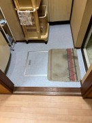 大阪府枚方市長尾家具町で床の張り替え工事を実施しました