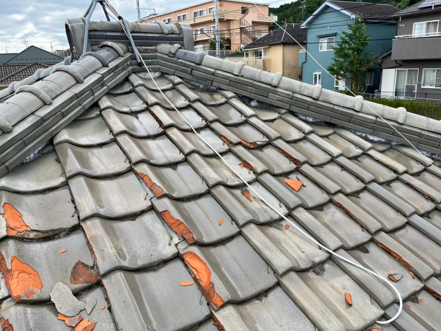 伊丹市で外壁塗装と屋根葺き替え工事を行いました