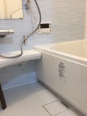 長岡京市で在来の浴室からLIXIL ユニットバスへリフォームを実施