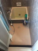守口市で浴室改装、浴槽交換でバスパネル窓交換工事を実施しました