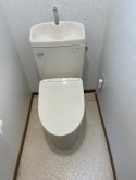 京都府長岡京市でトイレ改装、ToToのトイレで簡単掃除、コンパクトタンクで広々空間