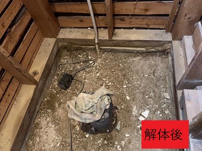 床、壁解体後