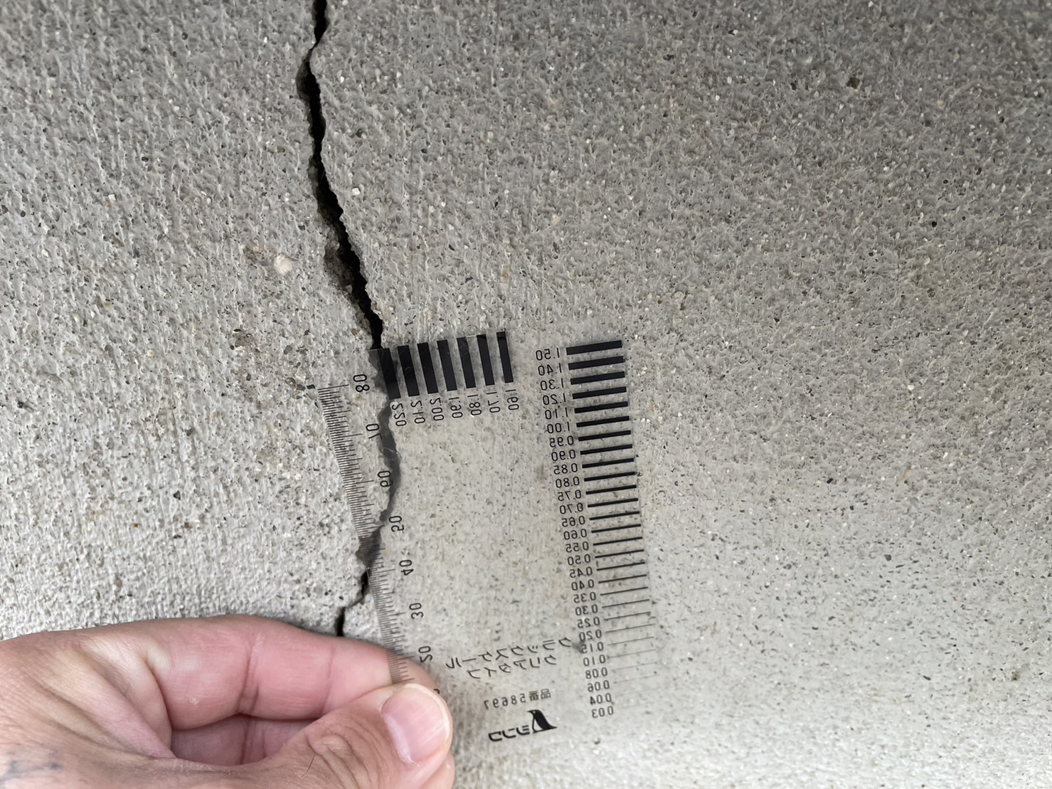 基礎の構造クラック