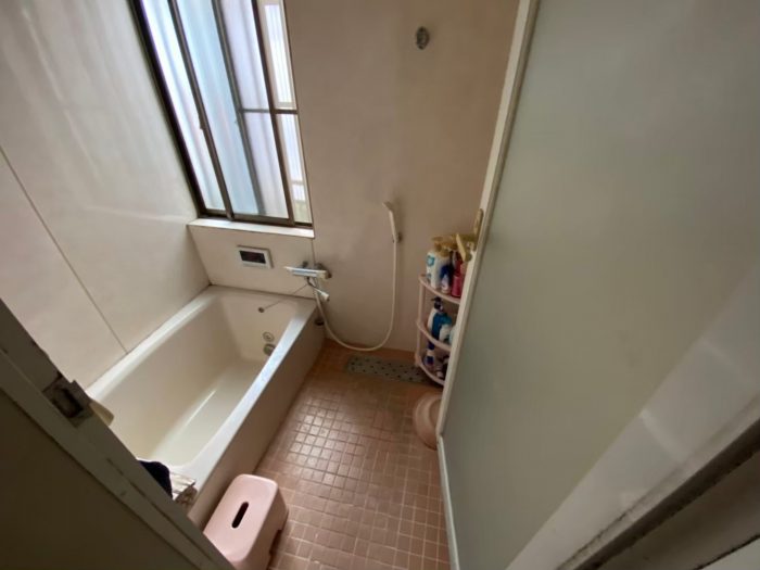 在来の浴室をToToサザナへリフォーム工事を実施