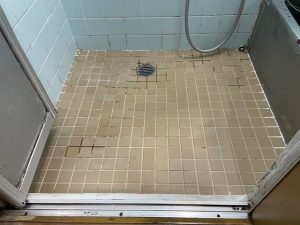 城東区　浴室タイル張り替え