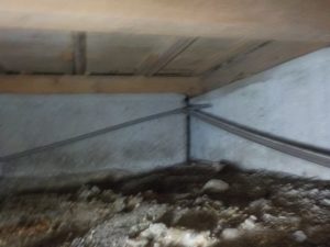 寝屋川市　基礎ひび割れ　基礎補強工事